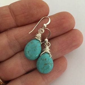 🦋Turquoise Teardrop Wirewrapped Earrings